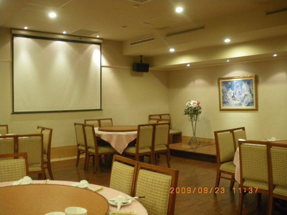 Hualien Charming City Hotel Esterno foto